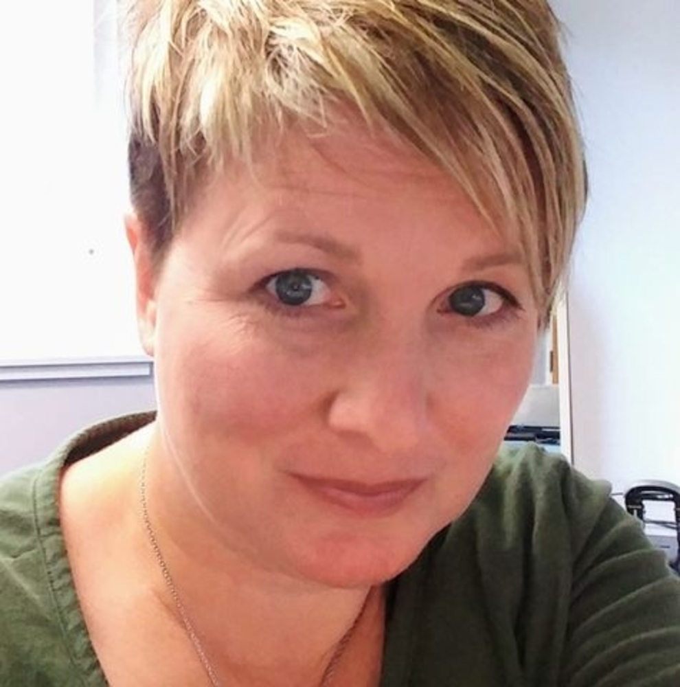 Meet your Posher, Peg